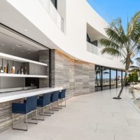 22_10398692_139594_vt-139594-ER-122